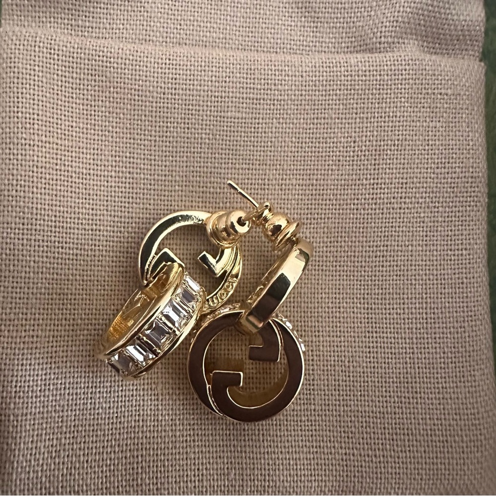 Gucci Blondie Intertwined Gold Crystal Earrings - Picture 7 of 7